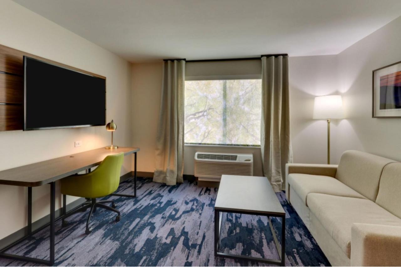Fairfield By Marriott & 2* Dalton